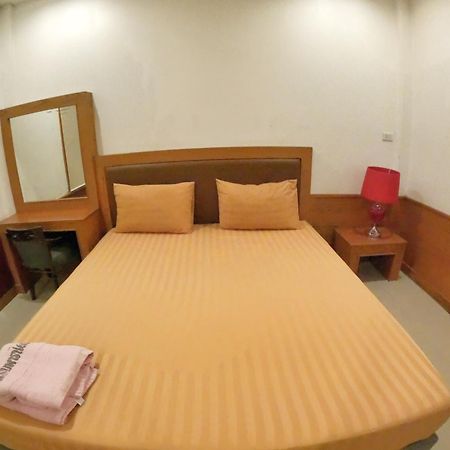 Paradise Hotel Kanchanaburi Camera foto
