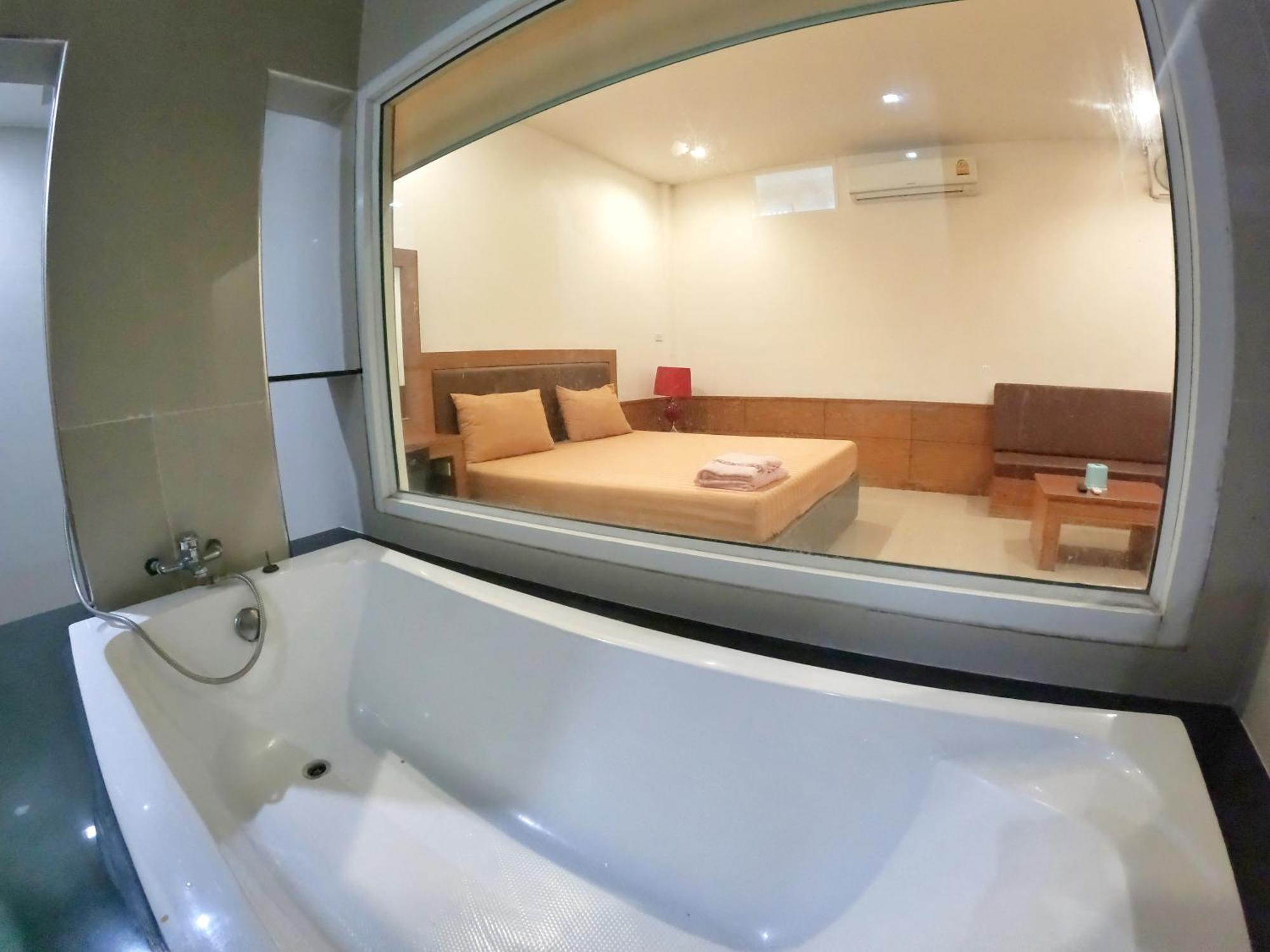 Paradise Hotel Kanchanaburi Camera foto